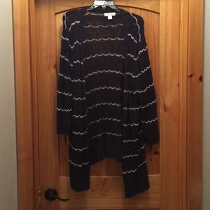 🛍5/$20🛍Navy Blue & White Cardigan